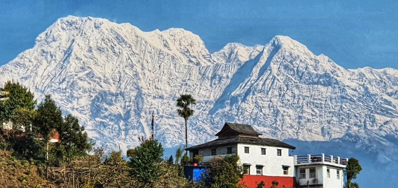 Es Deurali Resort Pokhara Exterior foto