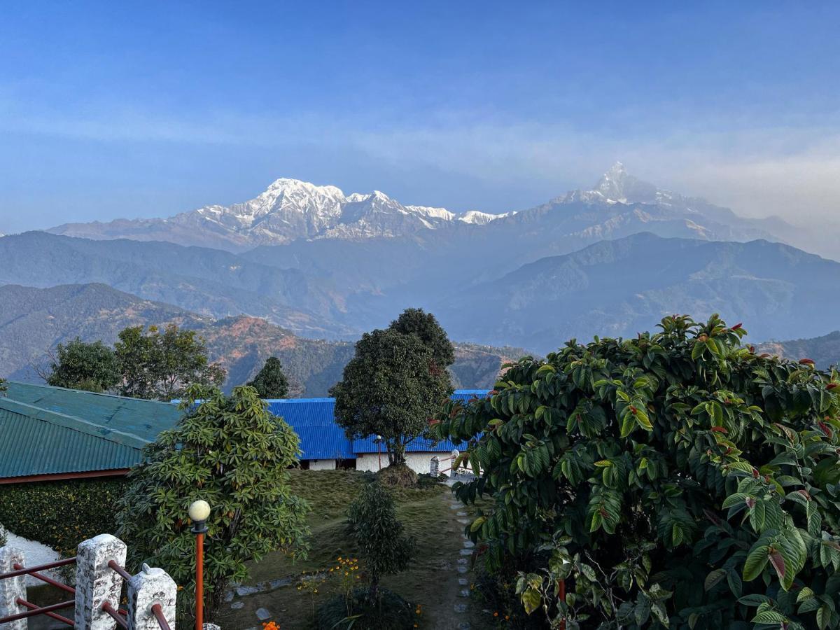 Es Deurali Resort Pokhara Exterior foto